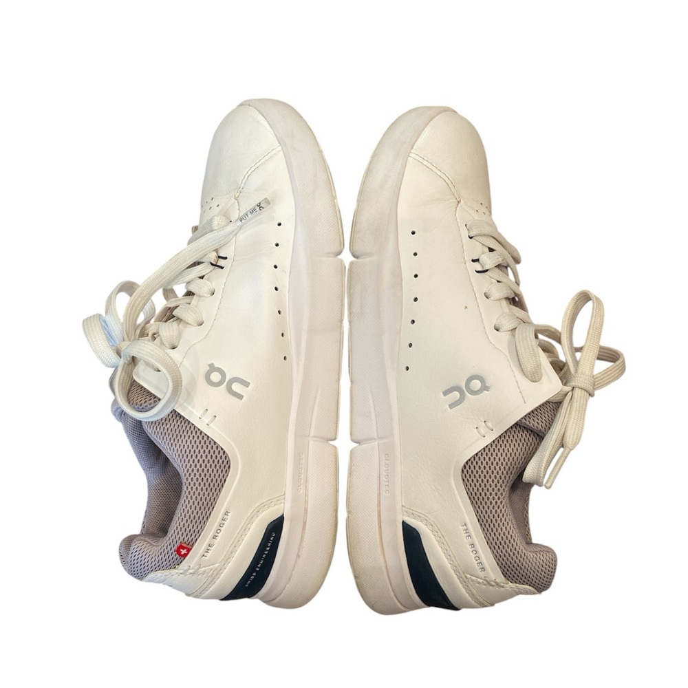 On Running The Roger Advantage  shoes size 7.5